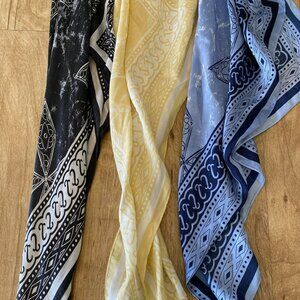 Elizabeth James Satin Square Bandana Print Scarf SET OF 3